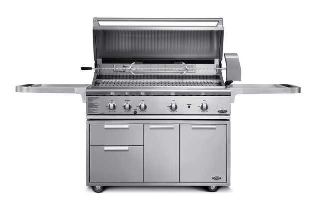 Fisher & Paykel DCS 48" All Grill on Cart | $10,500 from
<a
href="https://www.fisherpaykel.com/nz/kitchen/bbq-grills.html" target="_blank"><u> fisherpaykel.com </u></a>