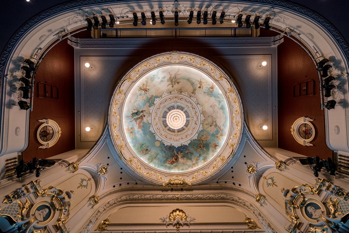 Isaac Theatre Royal Architecture Now