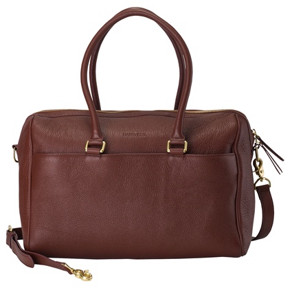 Harry & Co. Nova Duffle Bag | $619 from <a href="http://harryandco.co.nz/products/nova" target="_blank"><u>harryandco.co.nz</u></a>